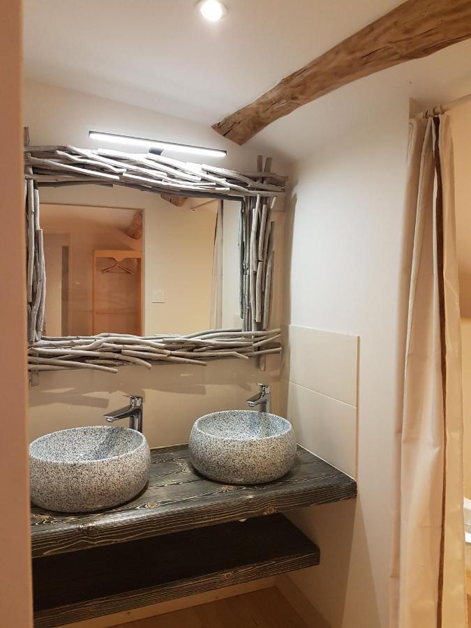 La Cheneviere Bed & Breakfast Saint-Rémy-de-Chargnat Екстериор снимка